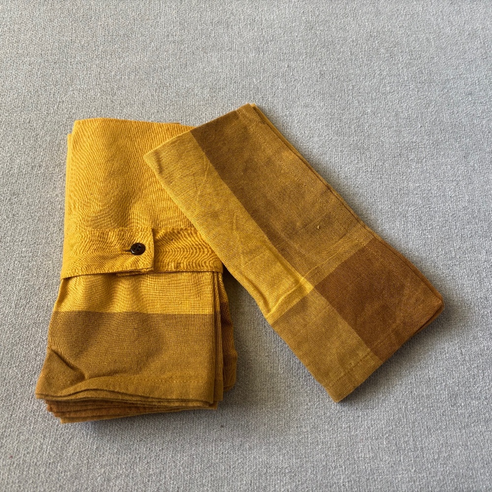 NWOT Autumn/Fall Colored Napkins 100% Cotton Set of 4